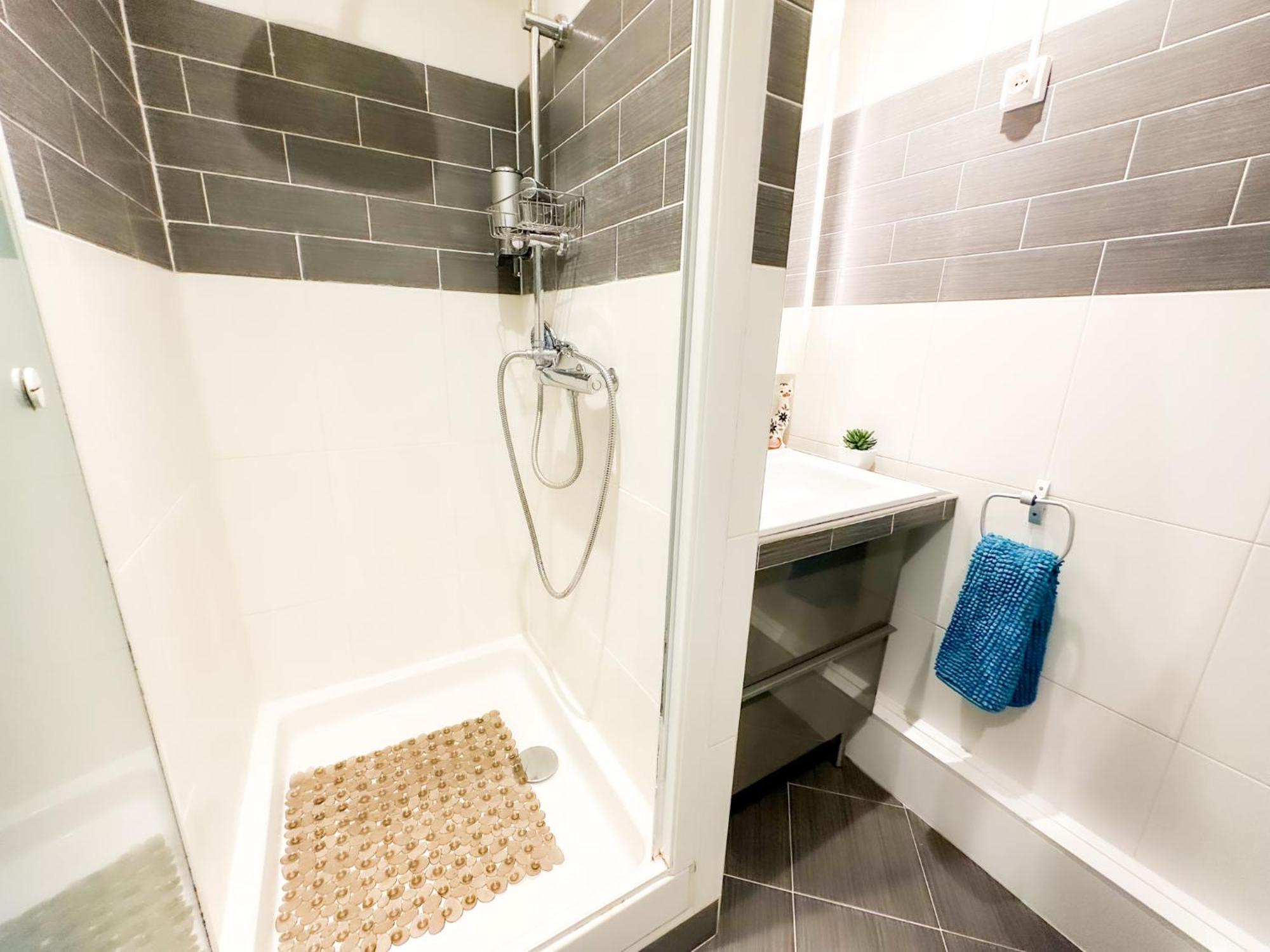 - Le Cosy Garden - Proche Rer A Et E - Paris Disney - Parking Et Wifi Gratuit ! Family Special Offer Champigny-sur-Marne Exteriér fotografie